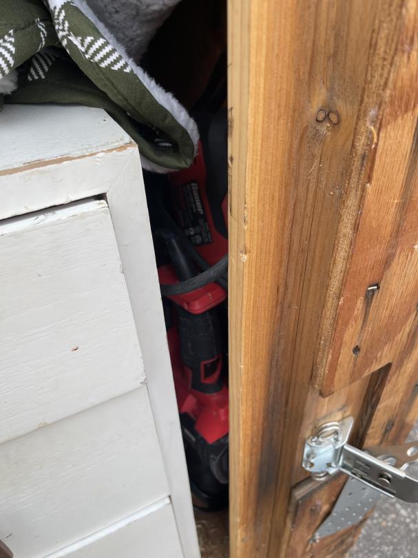 Storage Unit Auction in Pasco, WA at UHaul Storage of Pasco ends on 28th December, 2023 400 PM